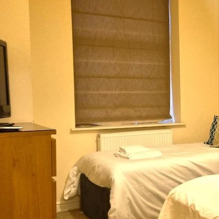 Westlecott House - Central Old Town Swindon Bagian luar foto