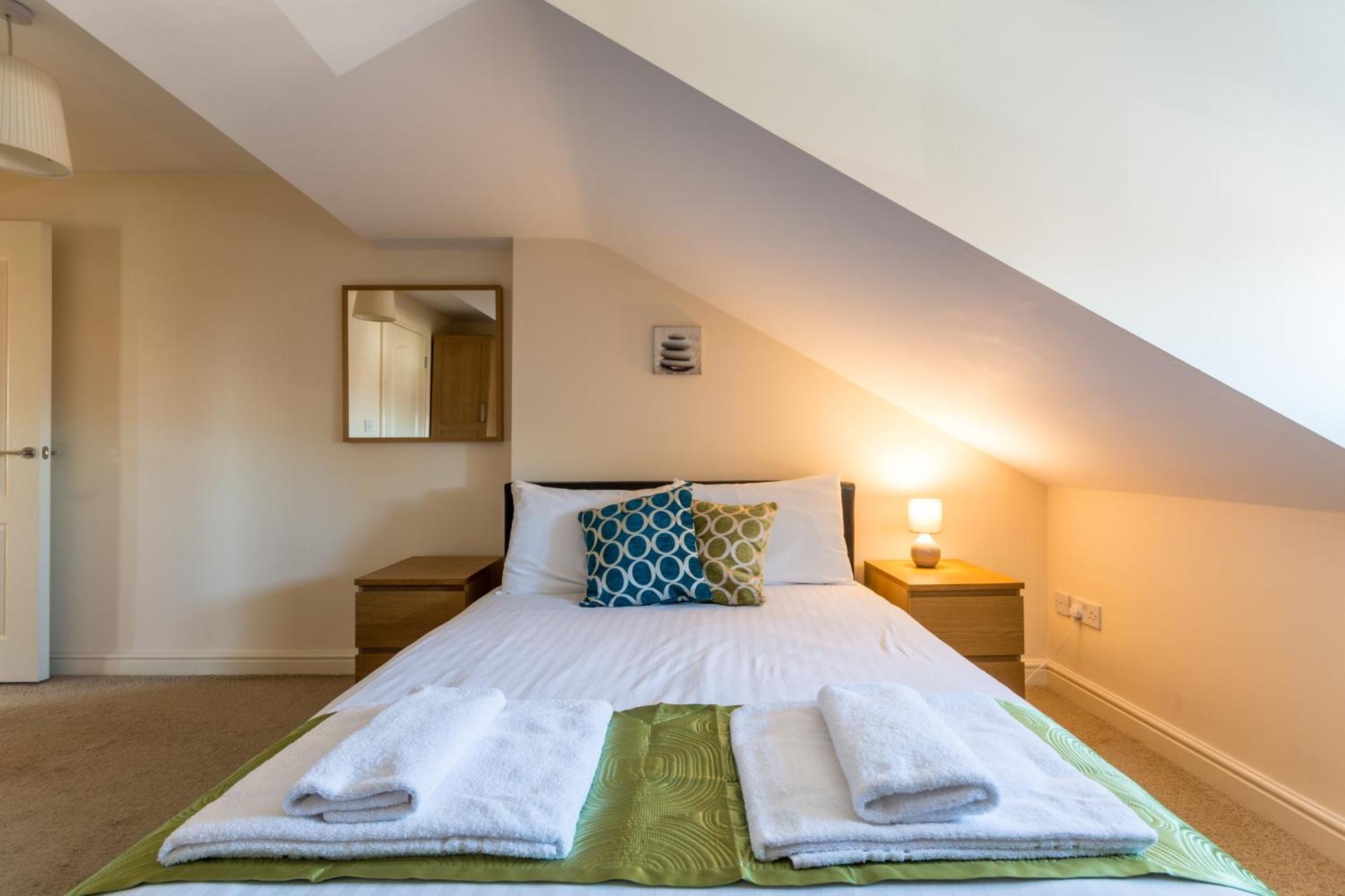 Westlecott House - Central Old Town Swindon Bagian luar foto
